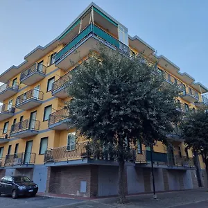 Nettuno 250 Metri Dal Mare - Free Parking Appartamento